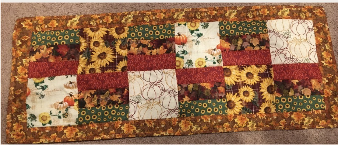 Autumn Sunflower & Pumpkin Table Runner – Kerwin Creations